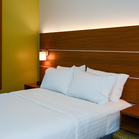 Holiday Inn Express Hotel & Suites New Boston By Ihg Exteriér fotografie